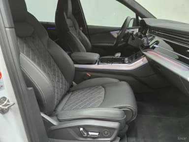 Q7 (4M)