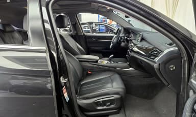 X6 (F16)