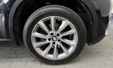 X6 (F16)