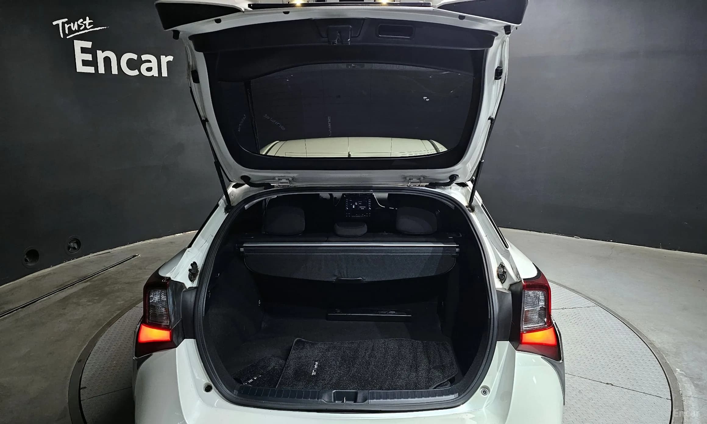 Prius 4th Generation