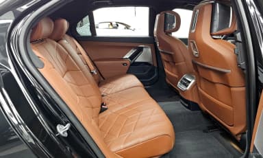 7 Series (G70)
