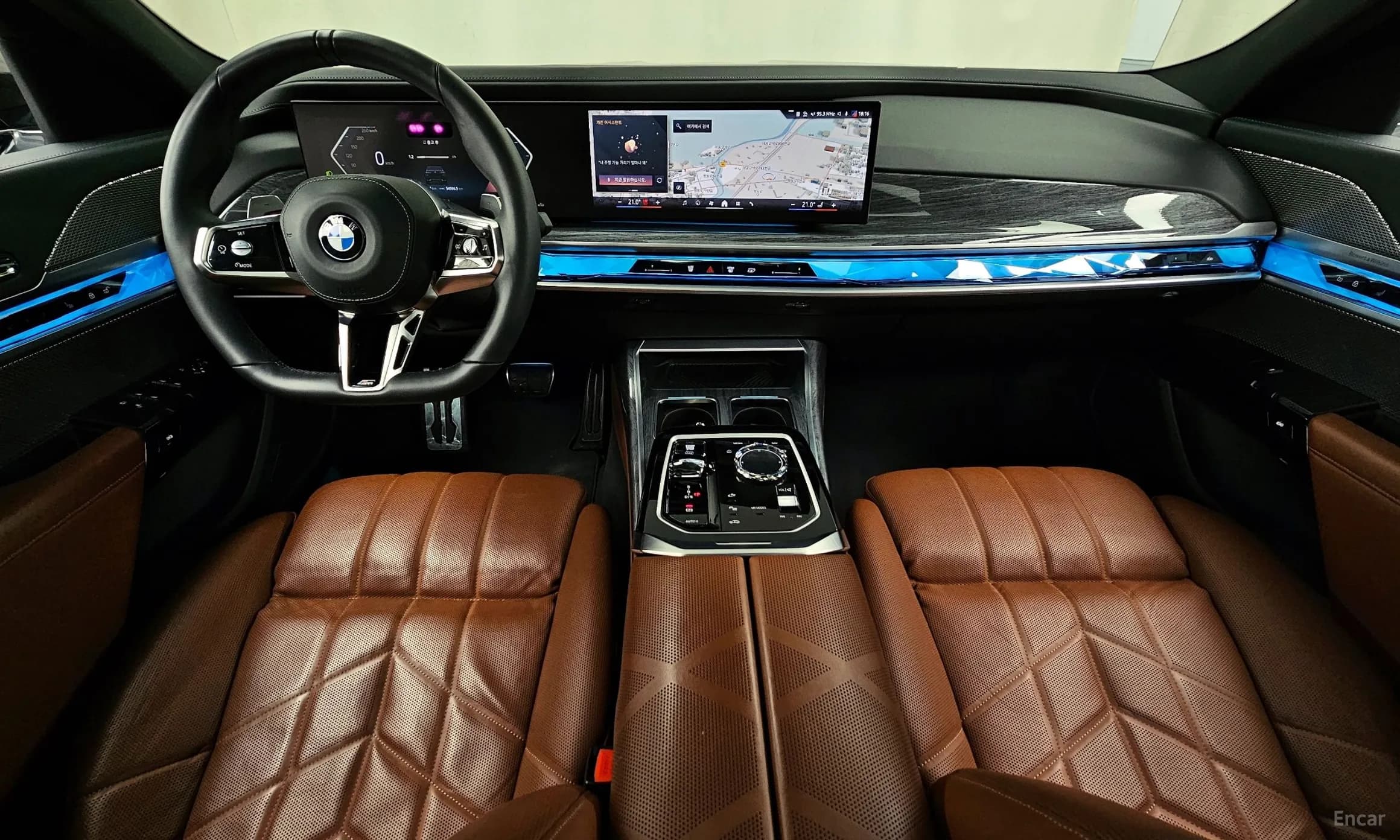 7 Series (G70)