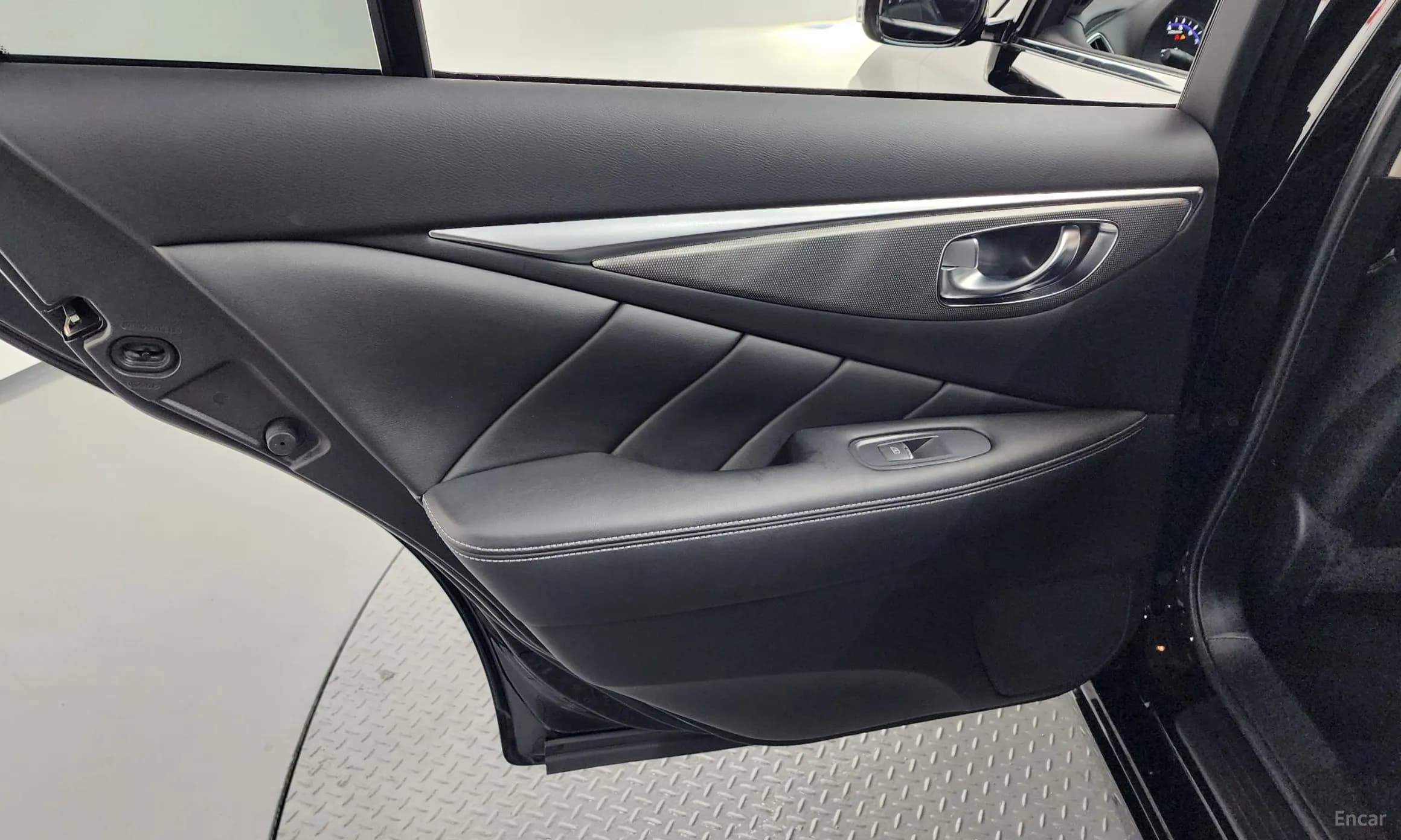 Q50