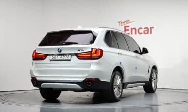 X5 (F15)