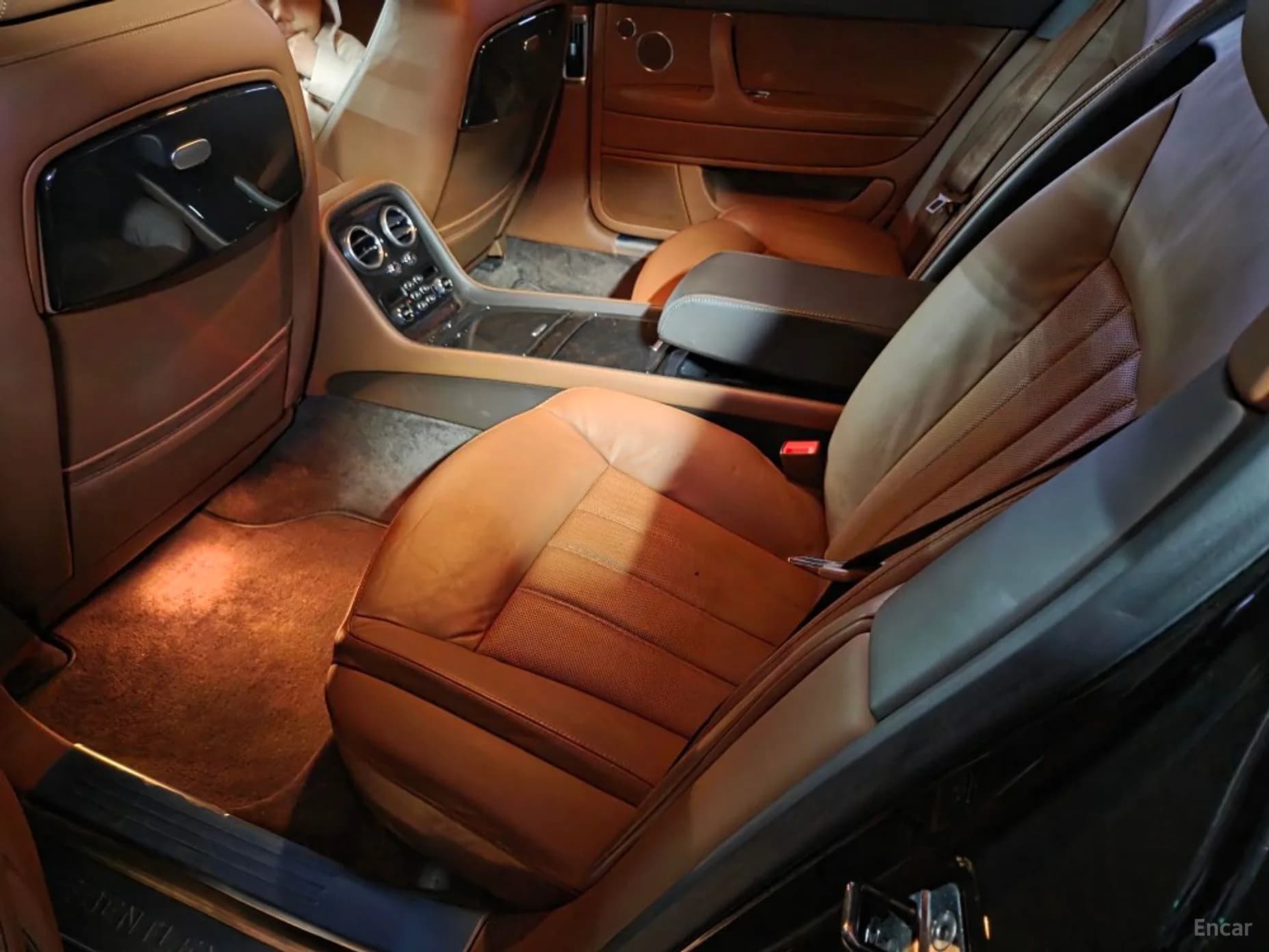 Flying Spur Gen 1