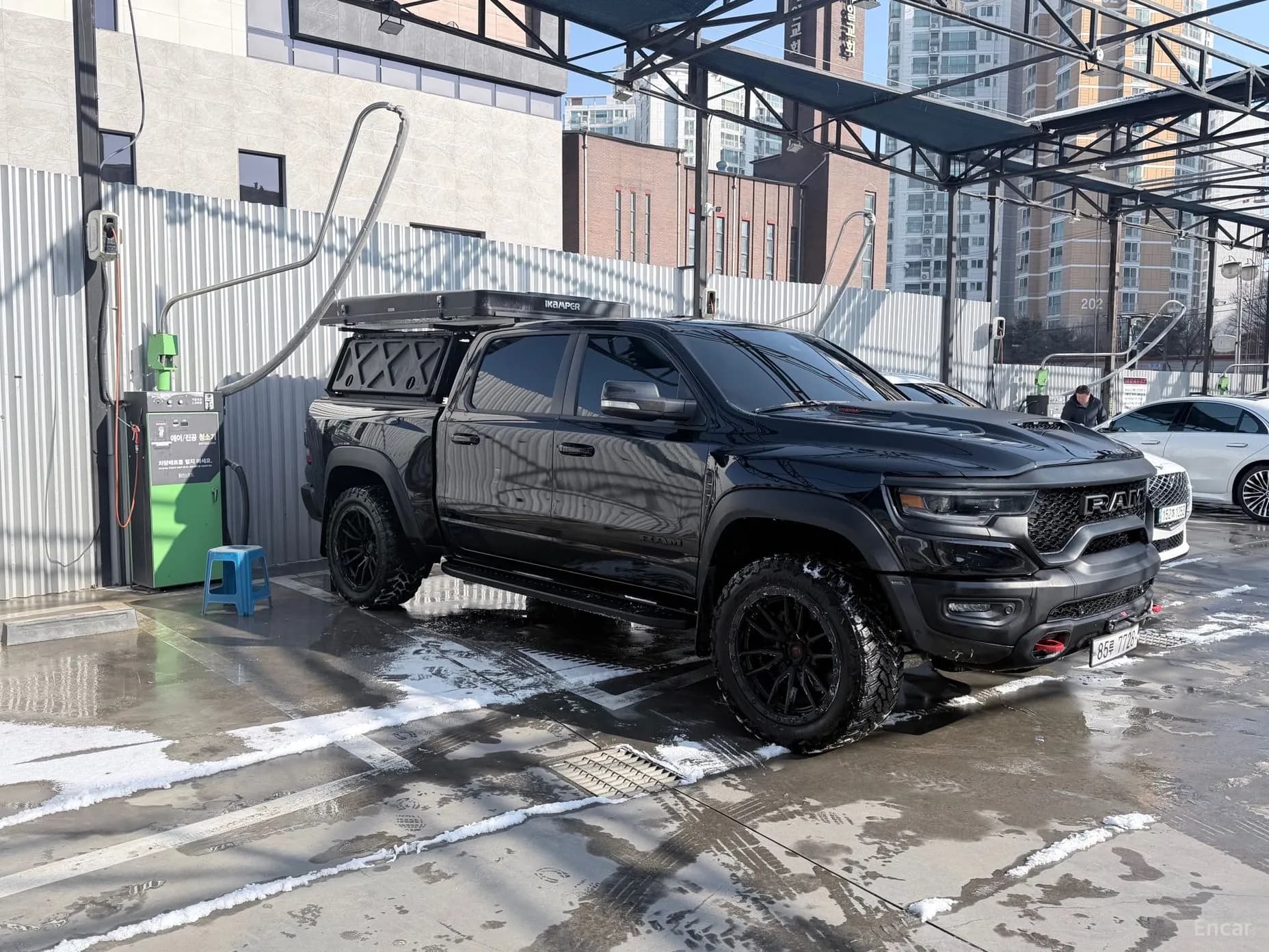 Lampickup