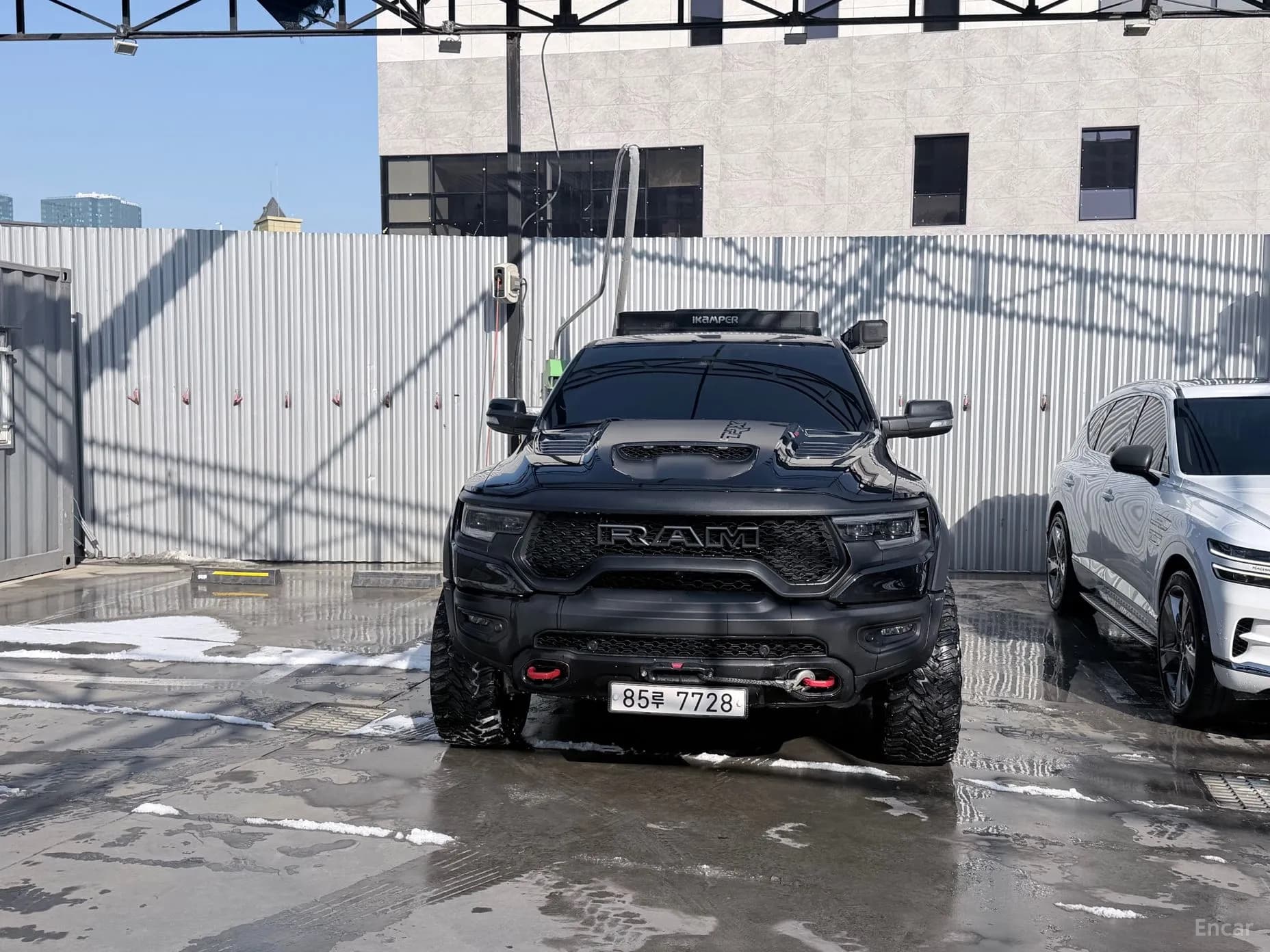 Lampickup