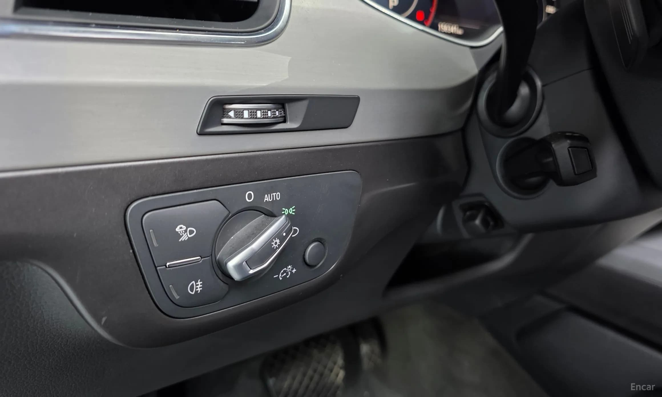 Q7 (4M)