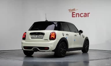 Cooper S