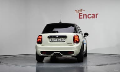 Cooper S