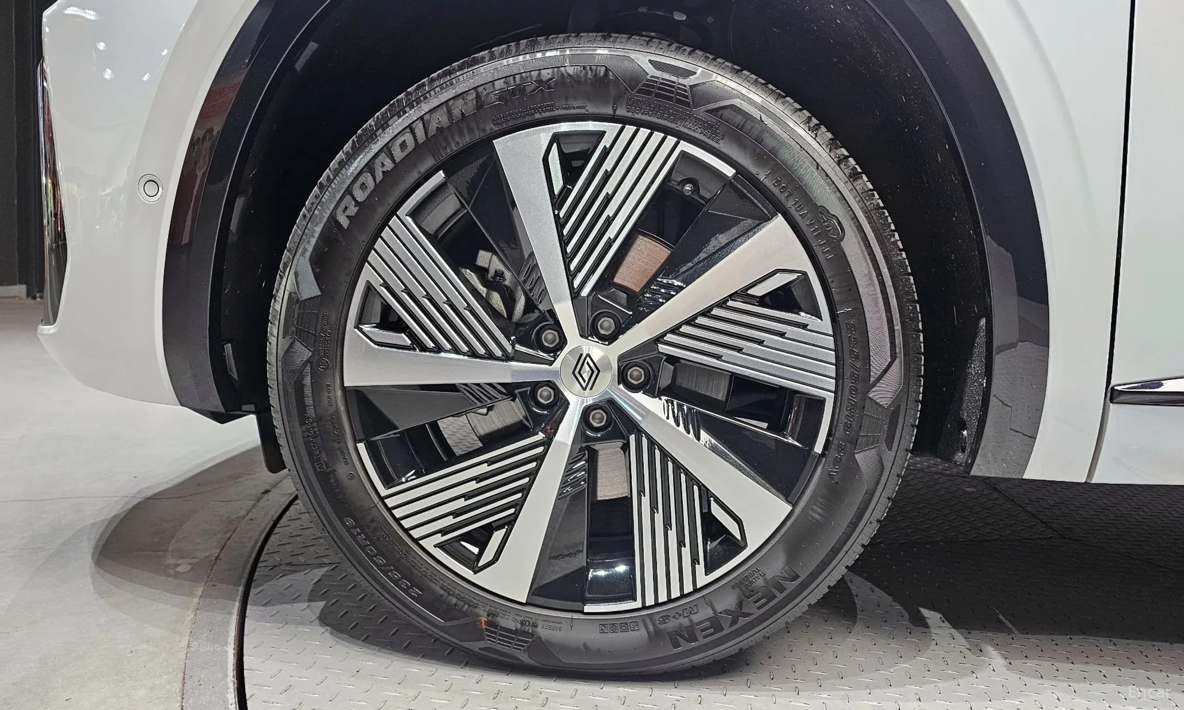Grang Koleos