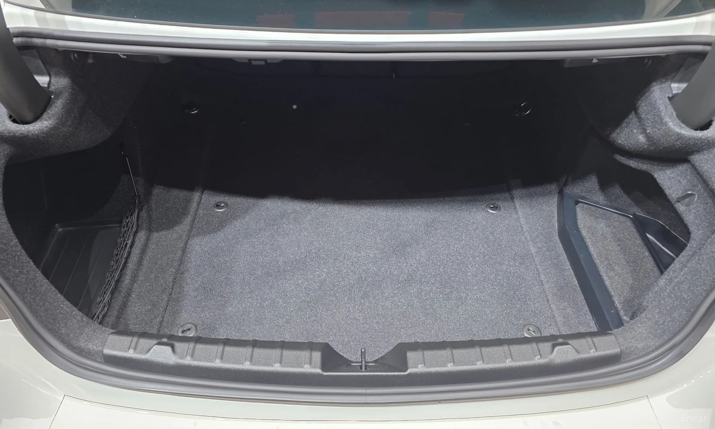 Series 4 (F32)