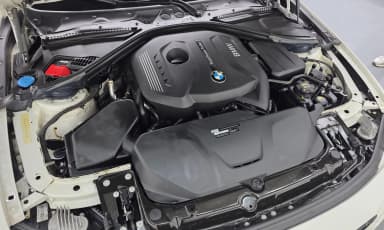 Series 4 (F32)