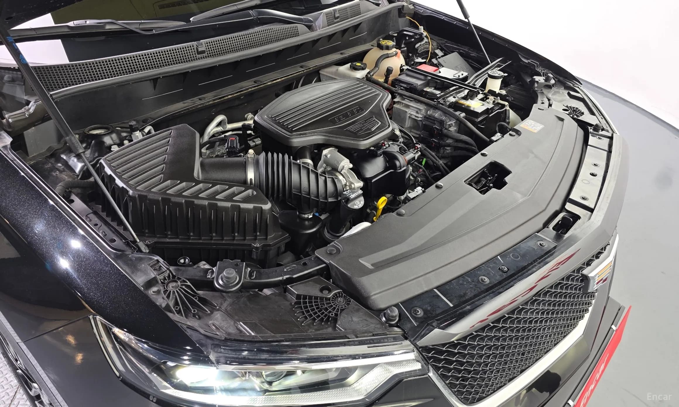 XT6