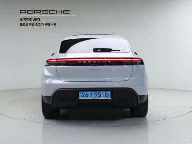 Macan EV