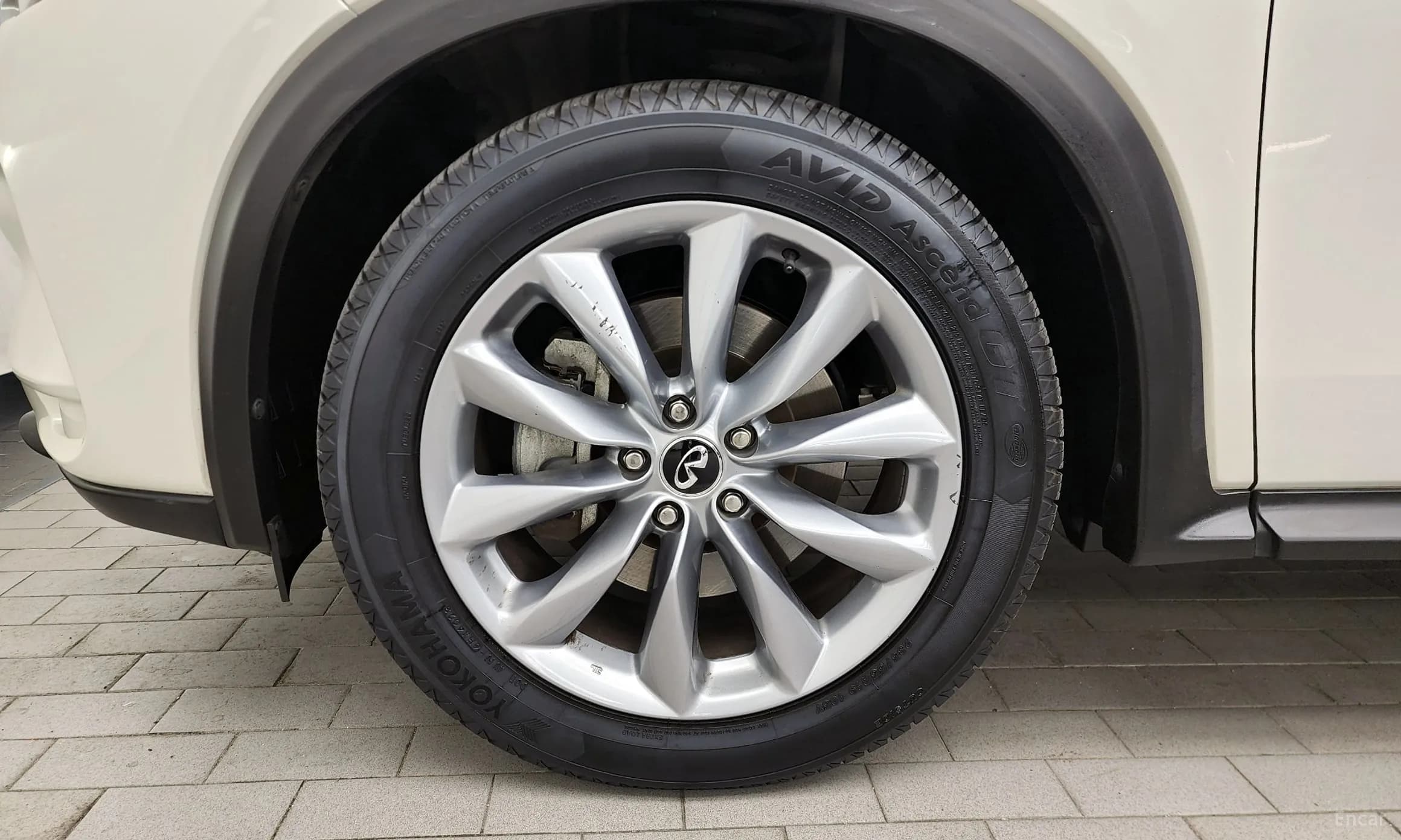 QX50 (P71A)