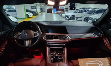 X6 (G06)