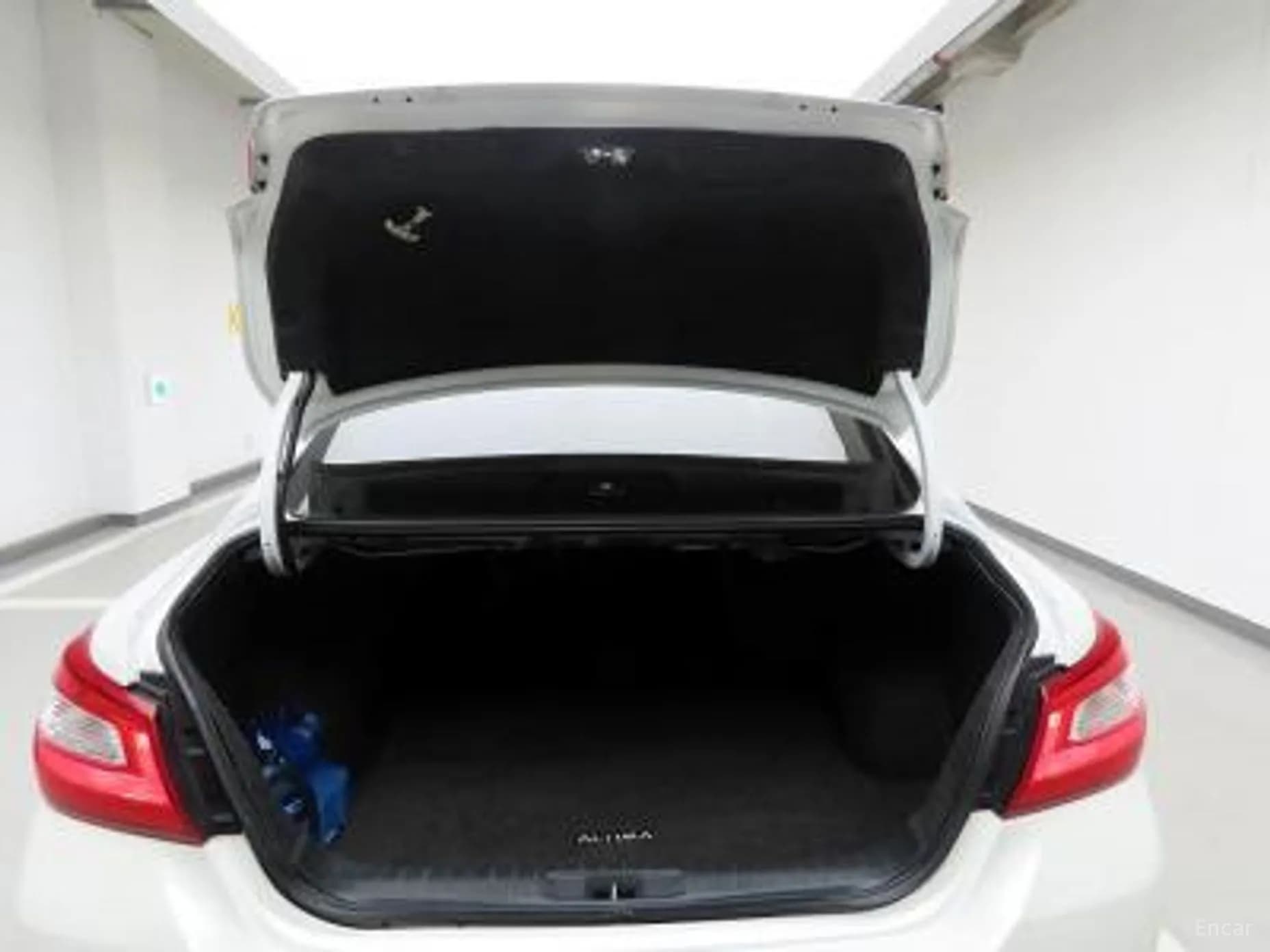 Altima