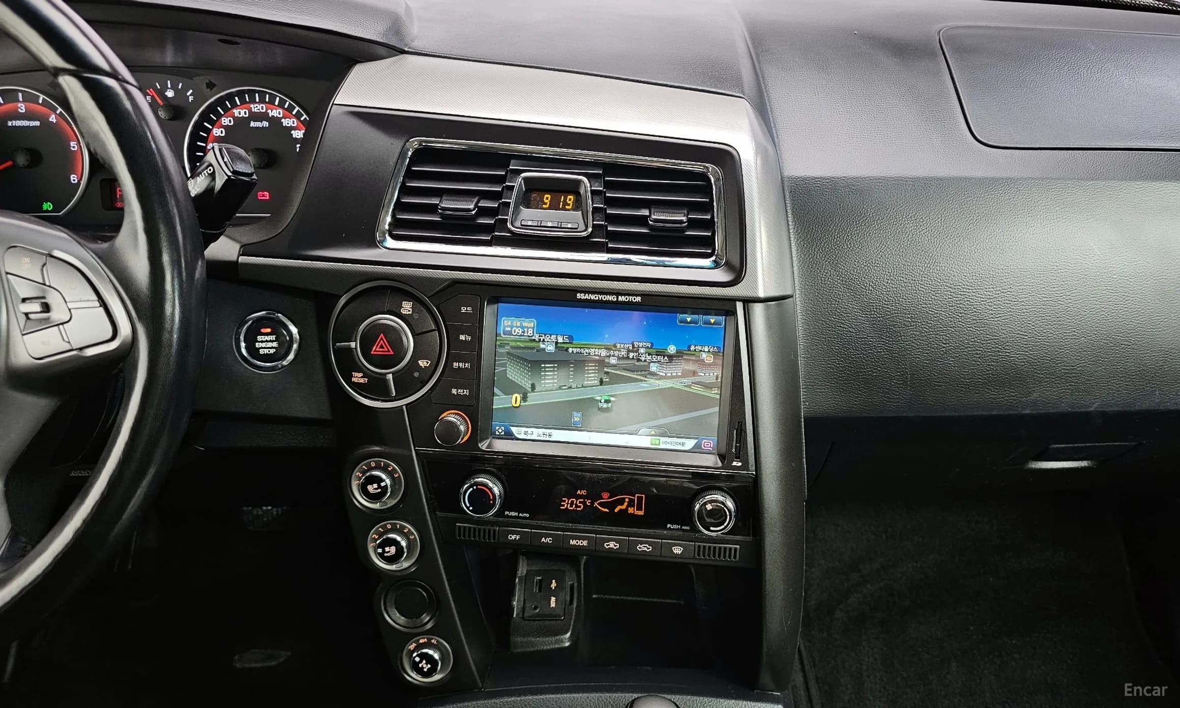 Korando Sports