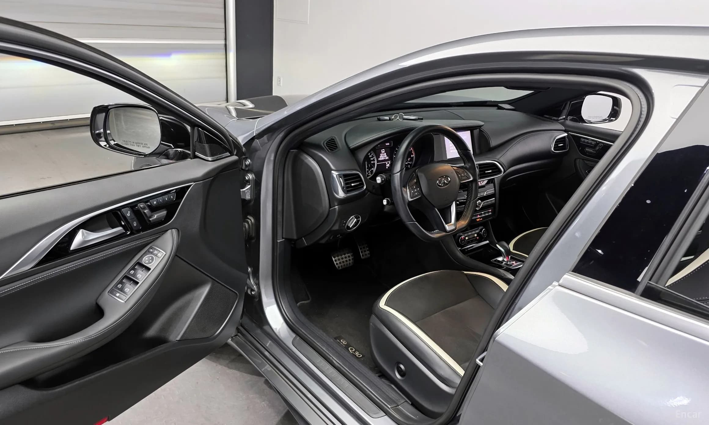 Q30