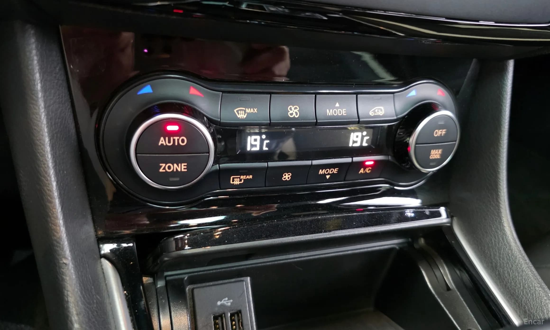 Q30