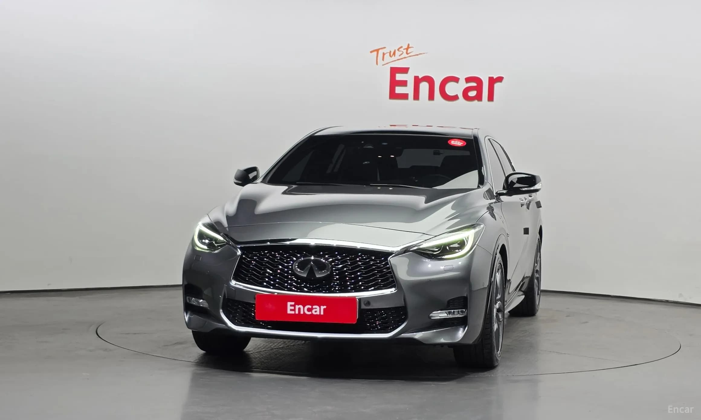 Q30