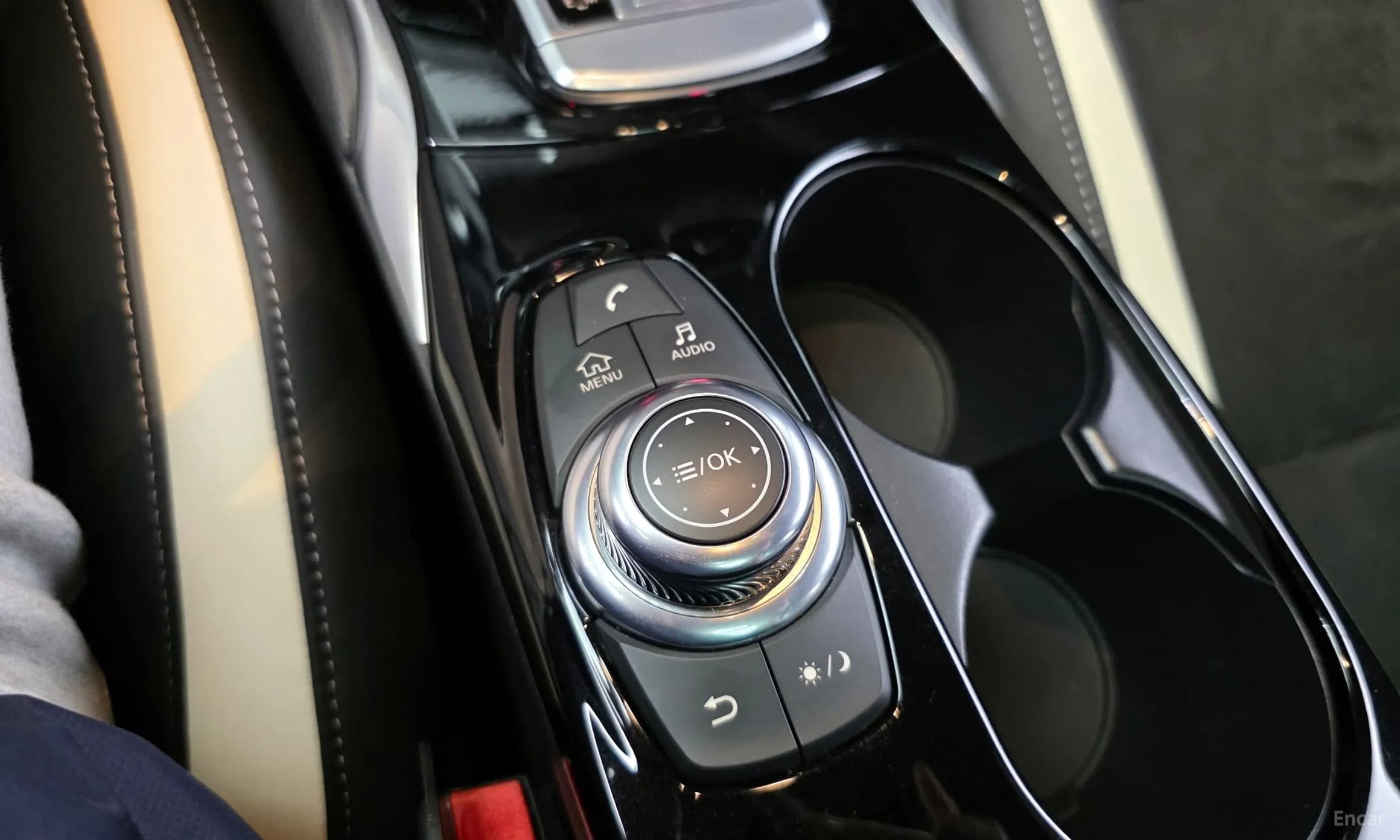 Q30