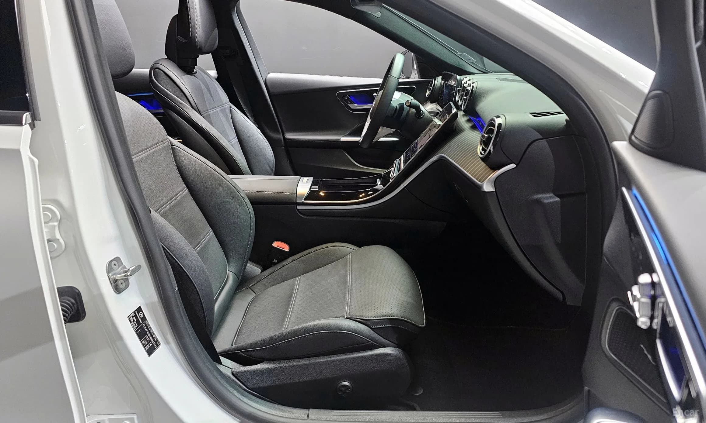 C-Class W206