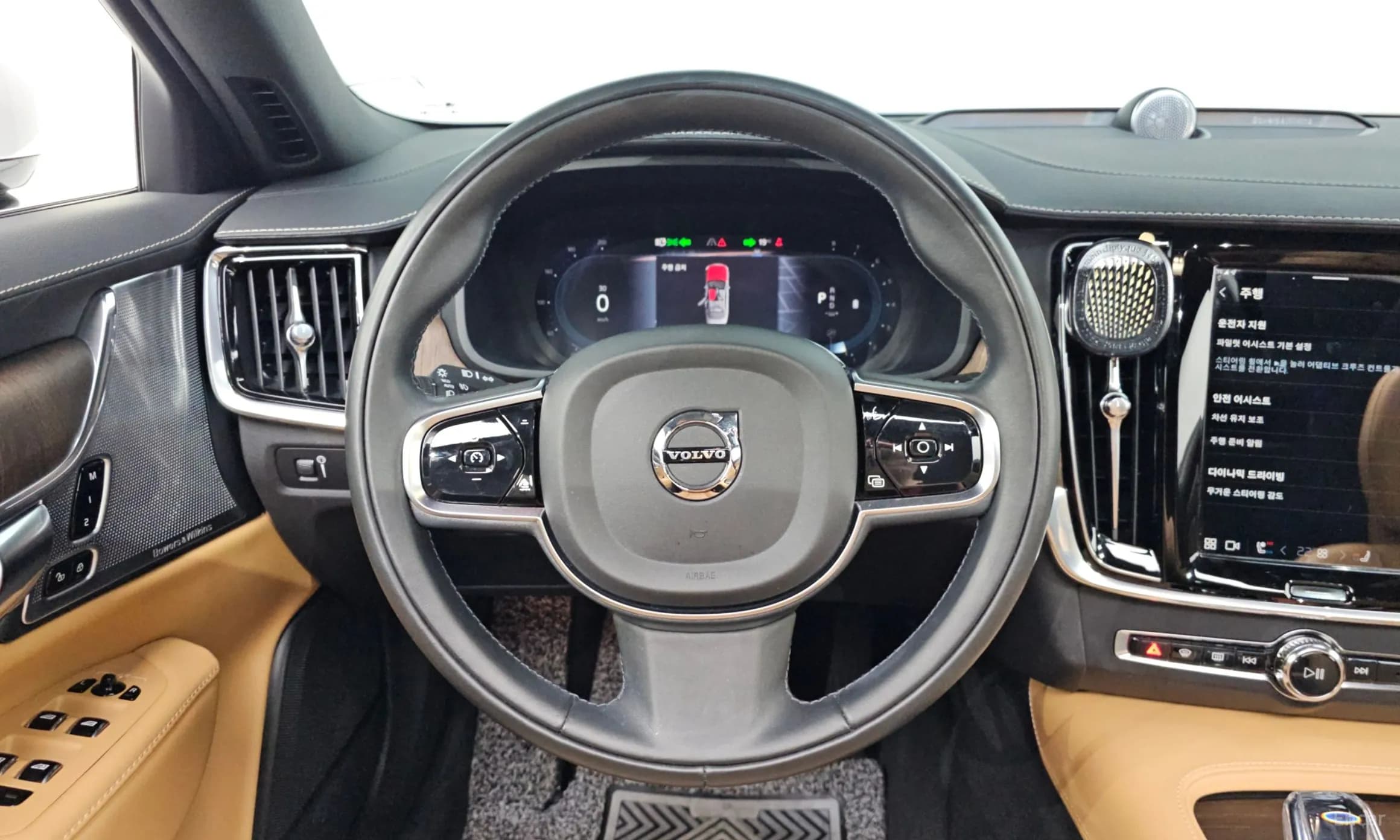 S90