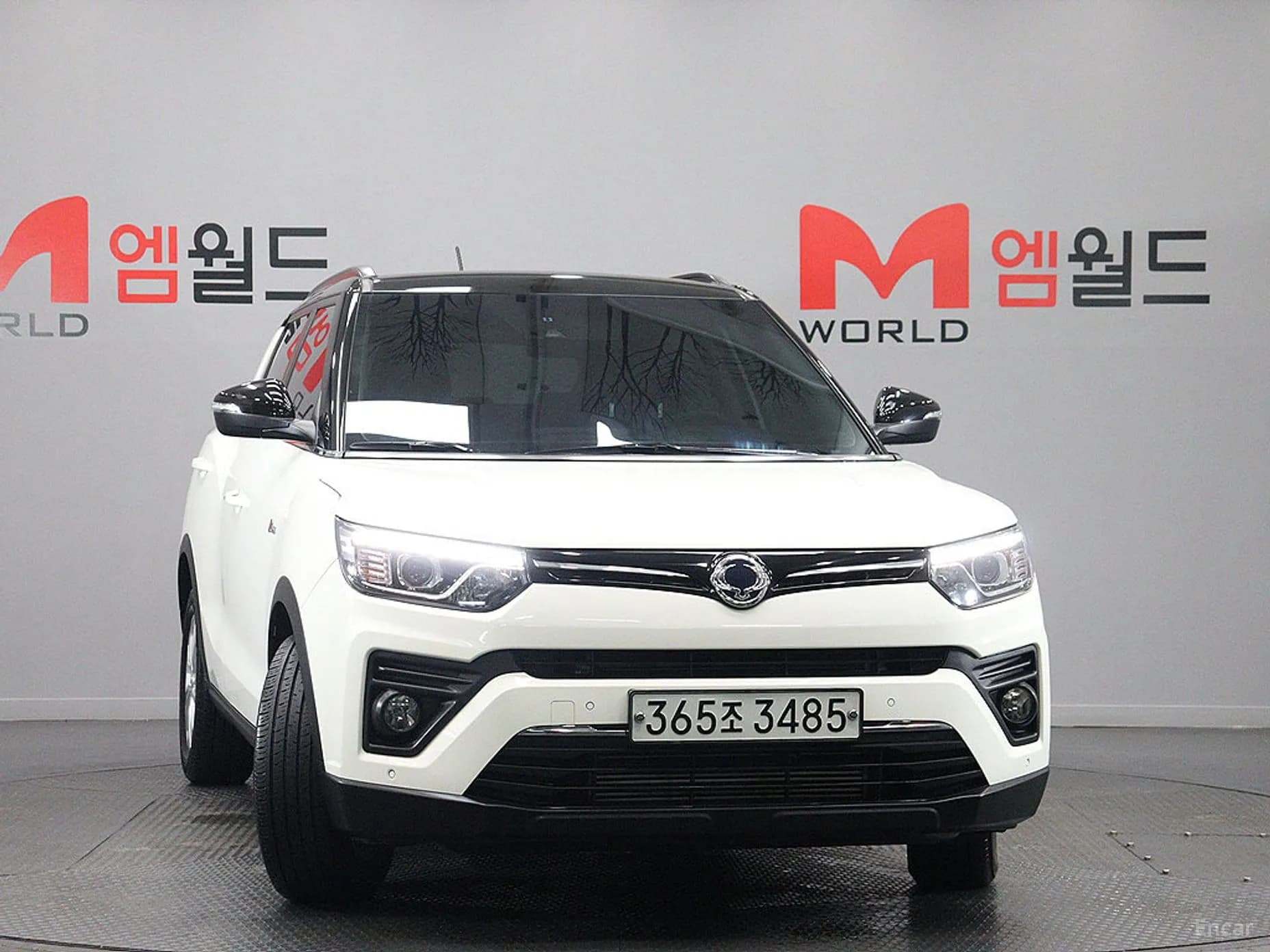 Berry New Tivoli