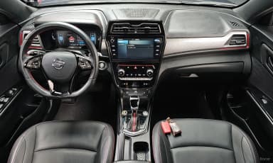 Berry New Tivoli
