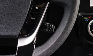 Prius C