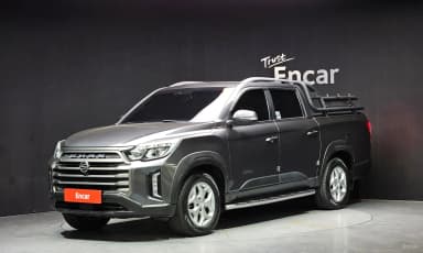 Rexton Sports Khan