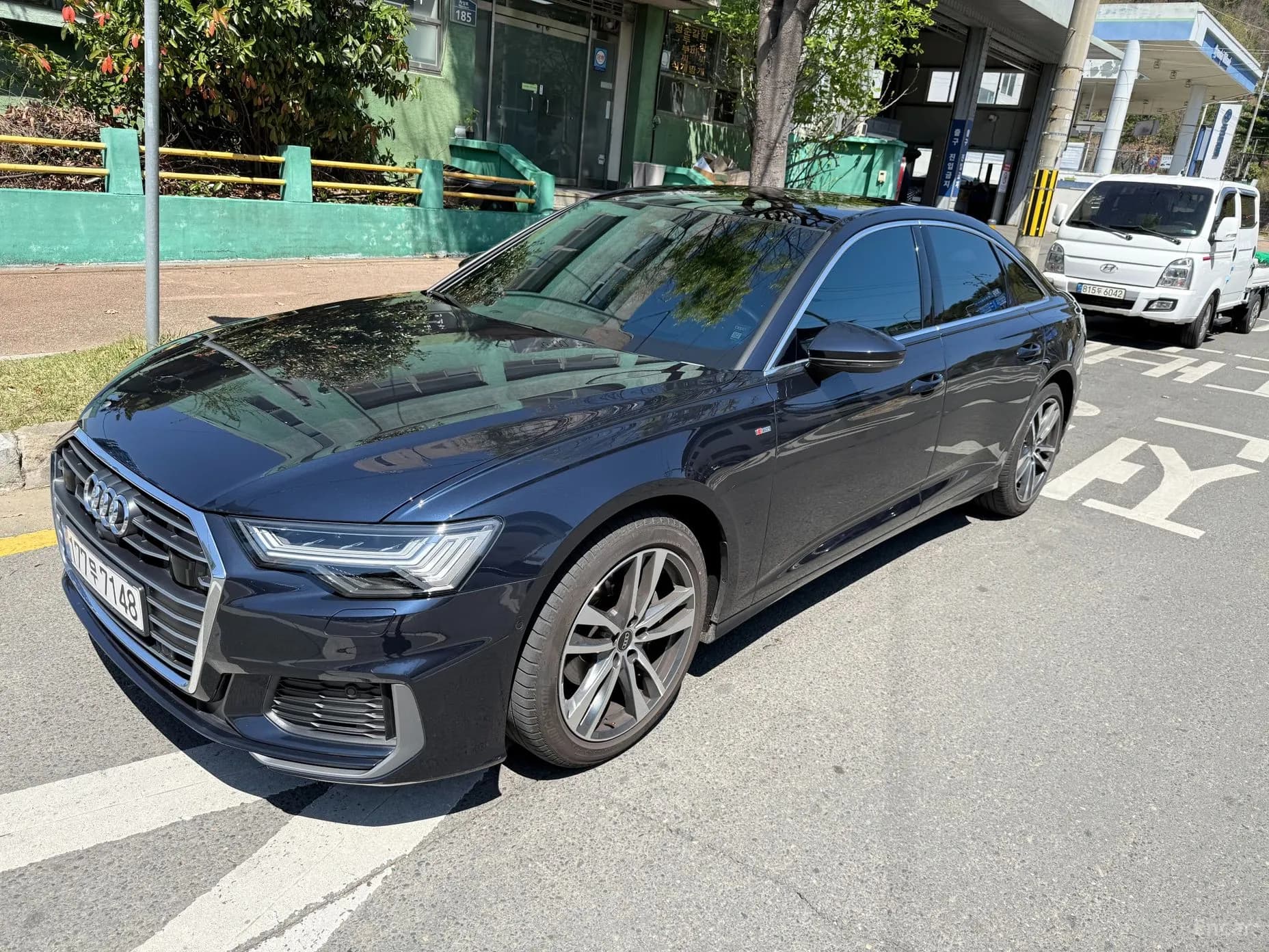 A6 (C8)