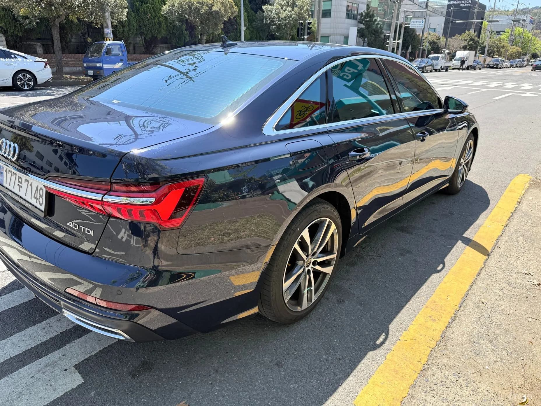 A6 (C8)