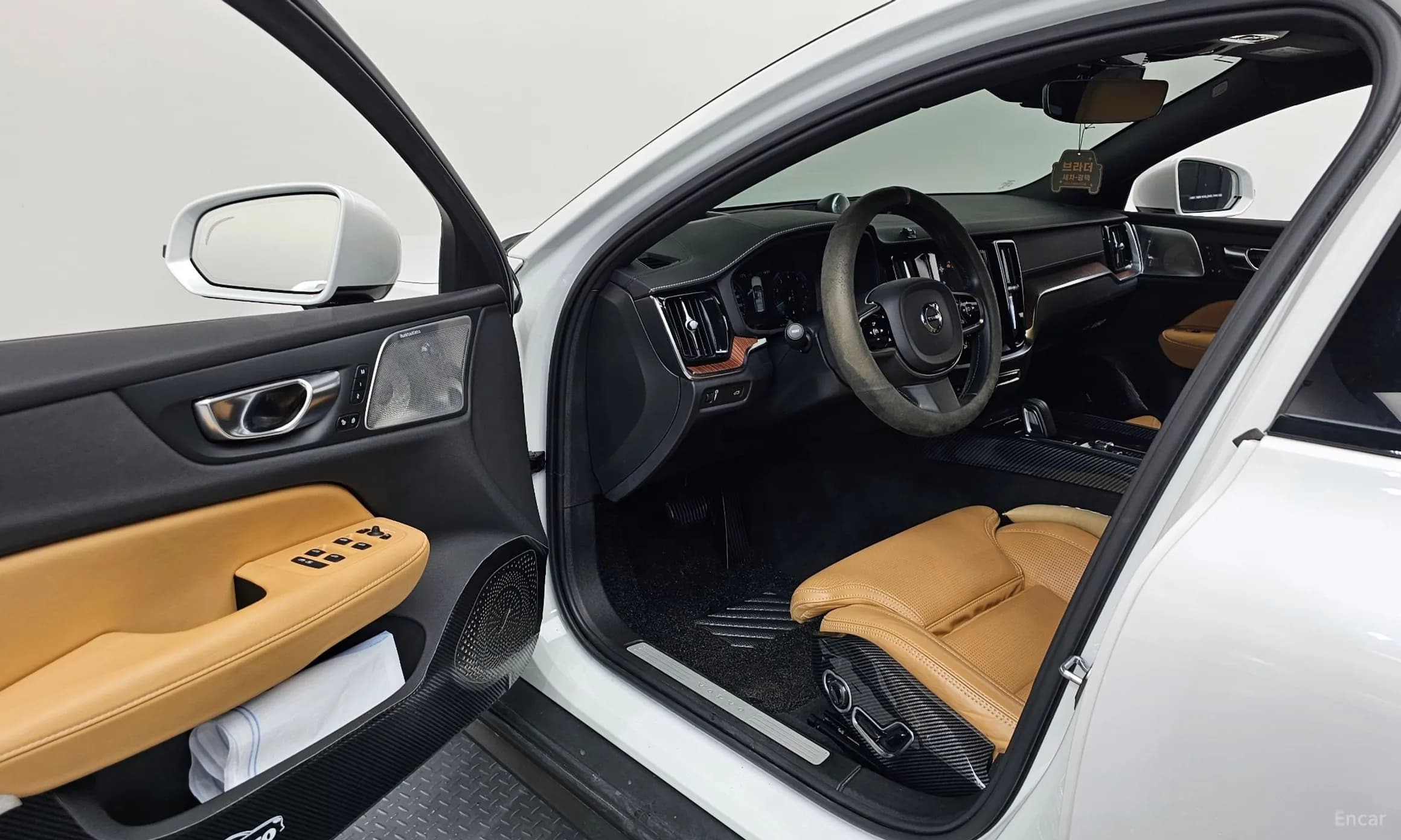 V60 Cross-Country 2nd Generation