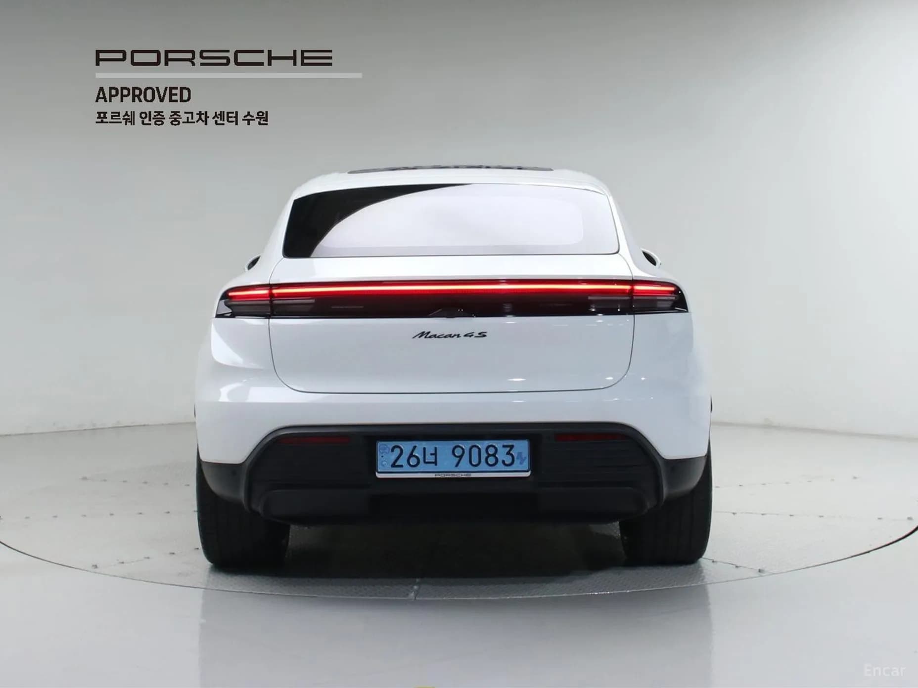 Macan EV