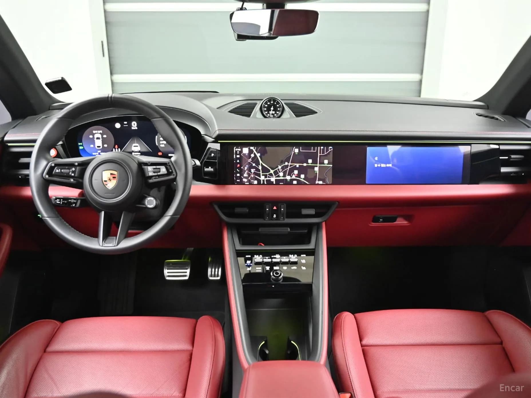Macan EV