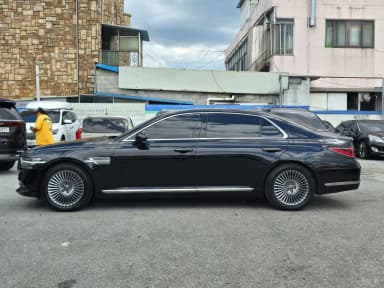 G90