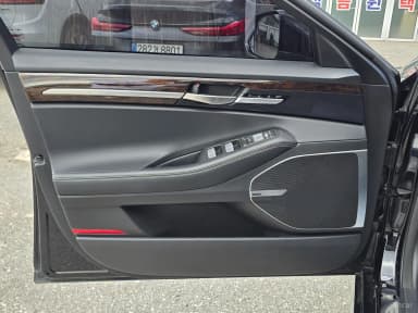 G90