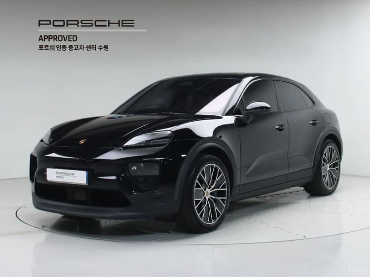 Macan EV
