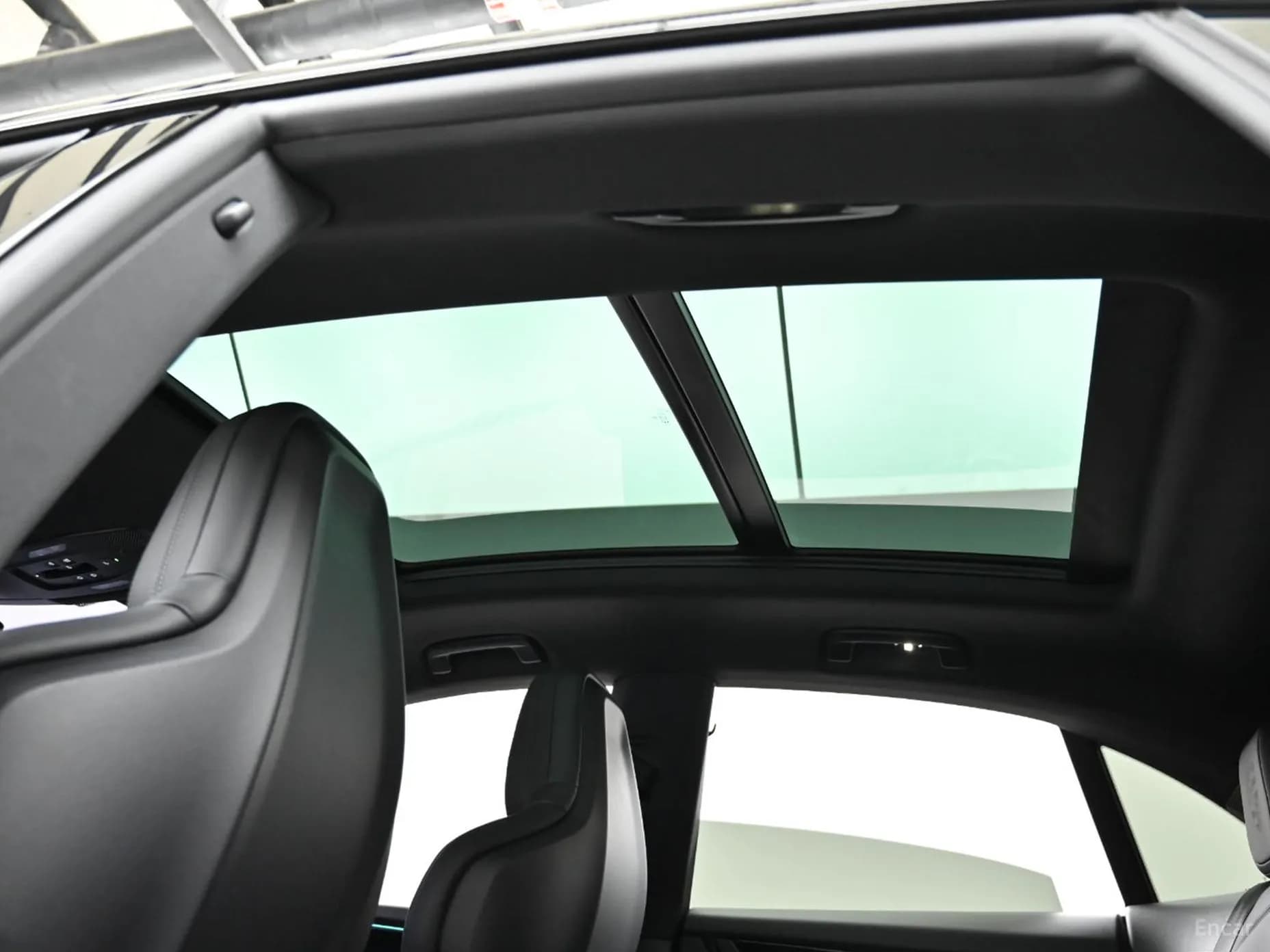 Macan EV