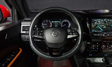 Rexton Sports Khan