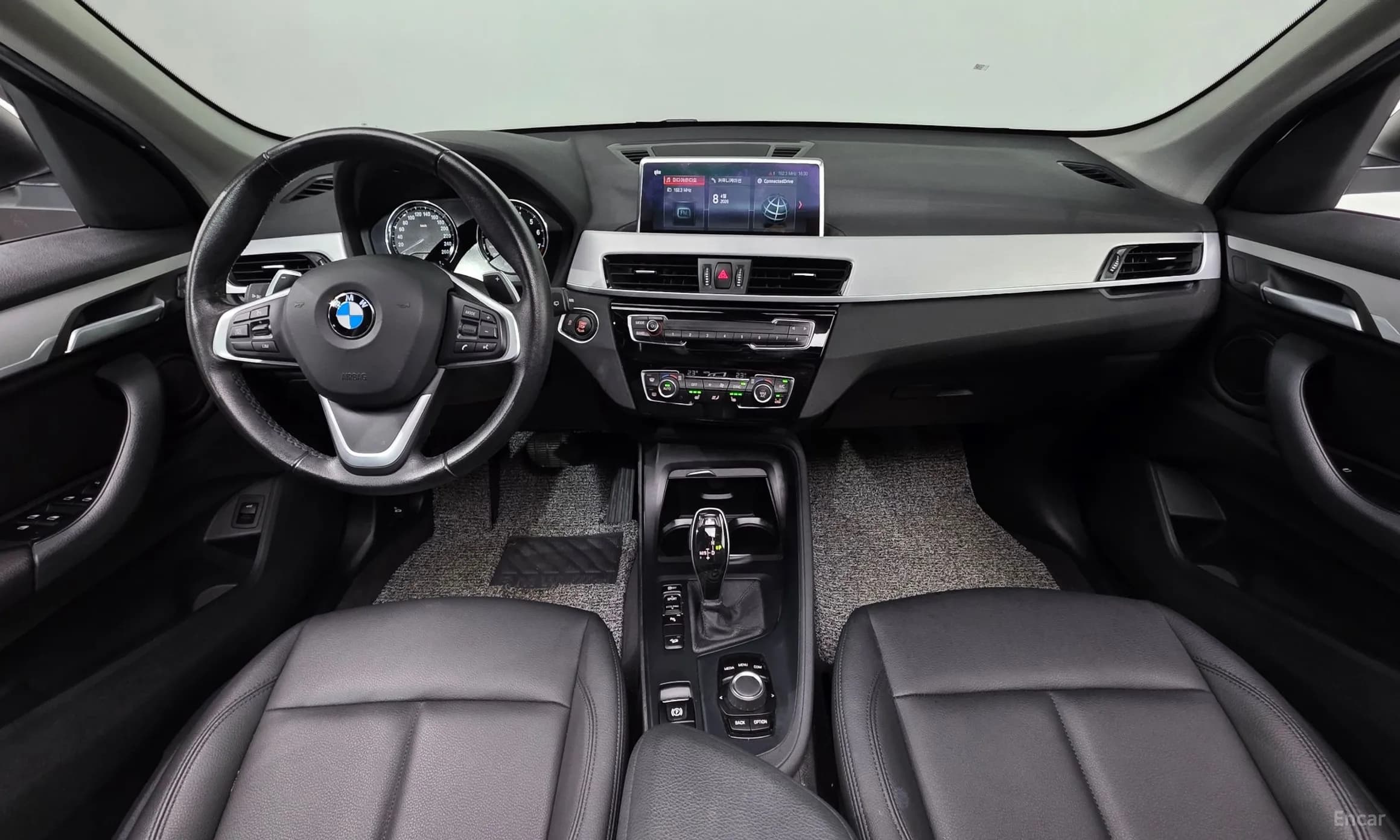 X1 (F48)
