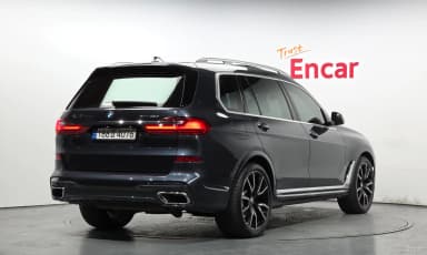 X7 (G07)