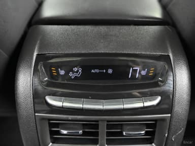 XT5