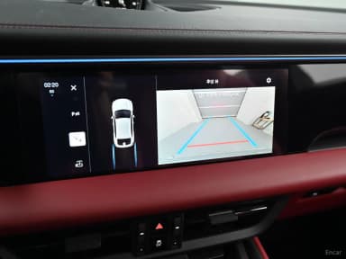 Macan EV
