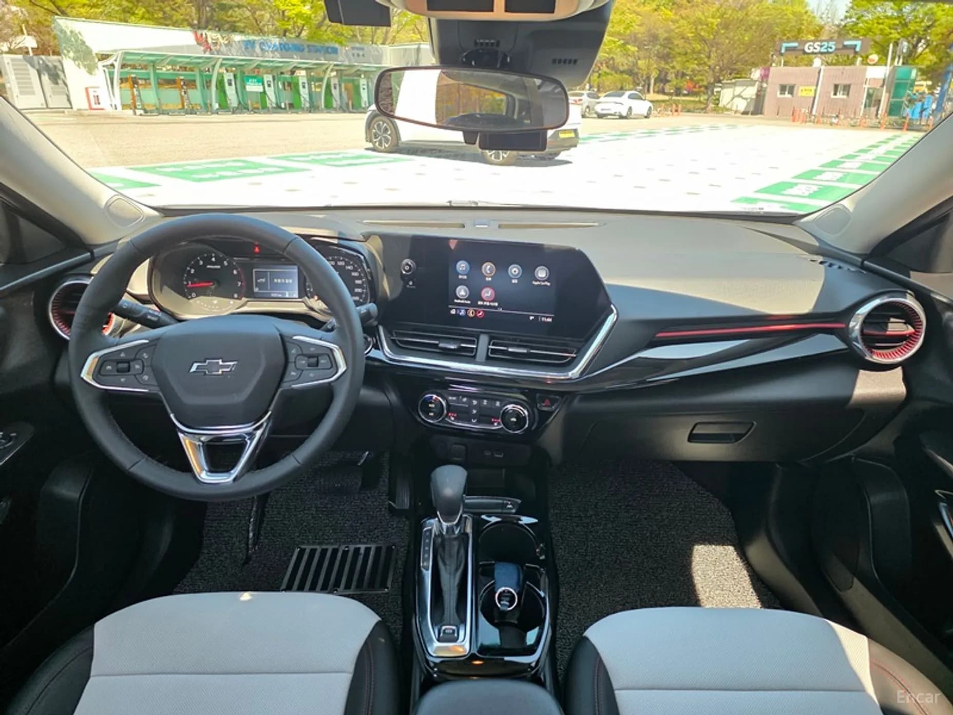 Trax Crossover