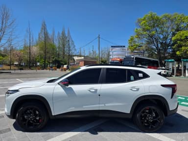 Trax Crossover
