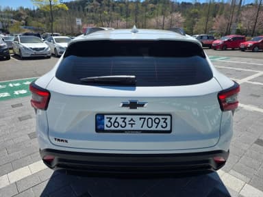 Trax Crossover